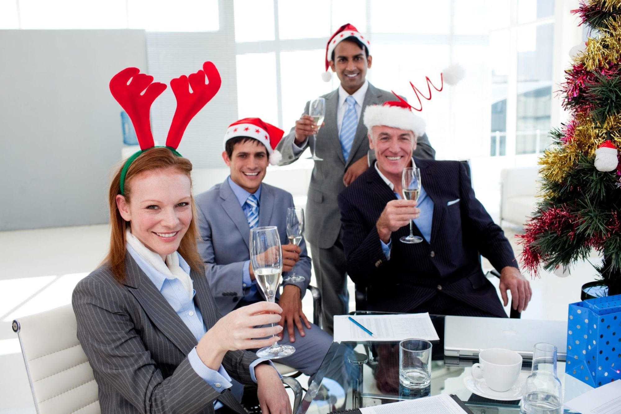 6 Tips to Make Your Corporate Holiday Party Fun and Budget-Friendly ...